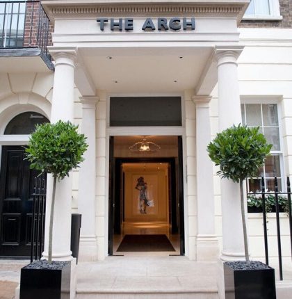 Entrance-The-Arch-London